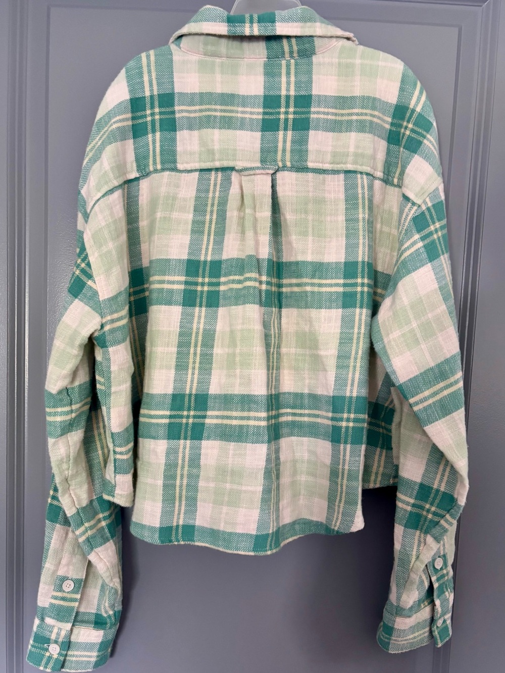 American Eagle Size Small Green Plaid Long Sleeve Top - Picture 5 of 5